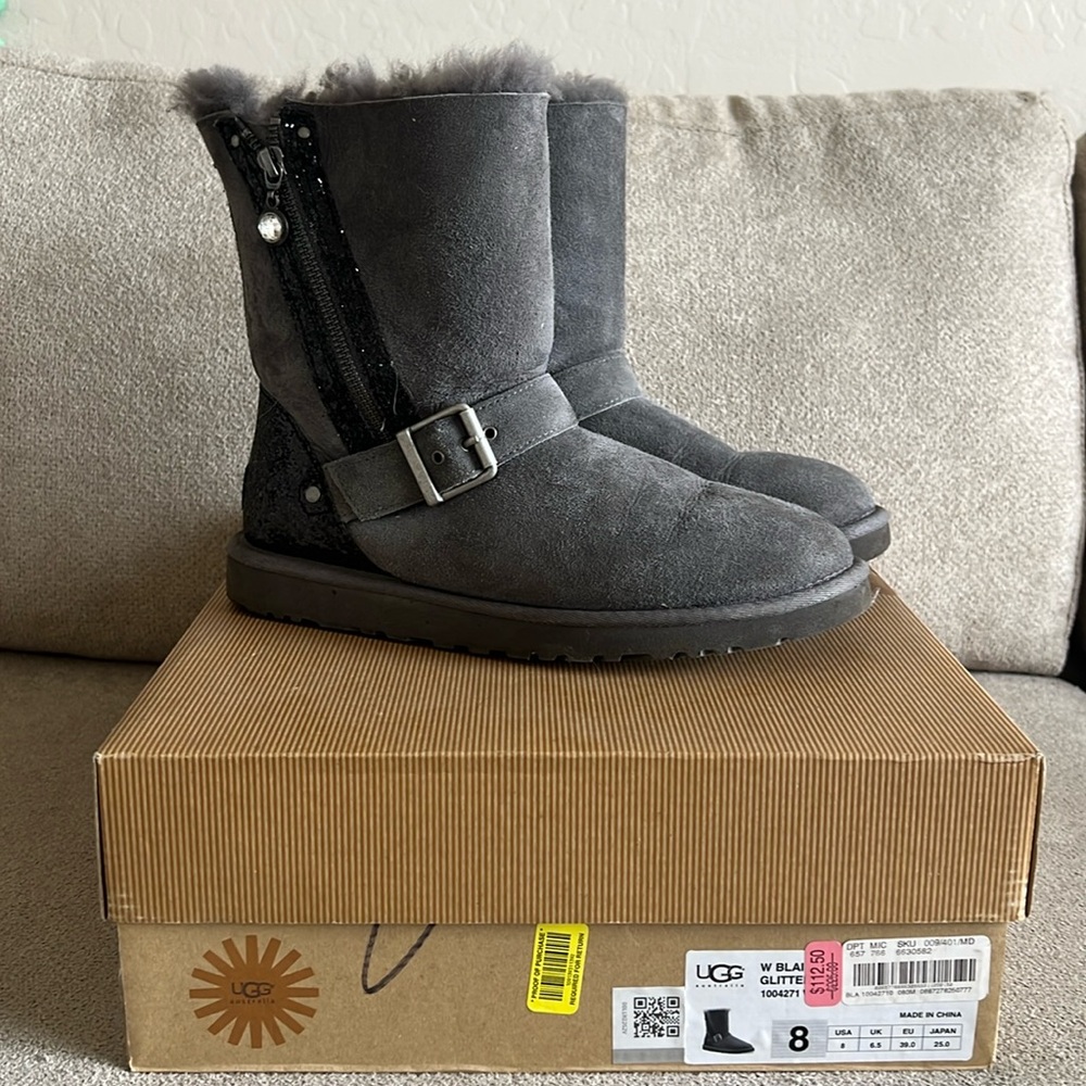 UGG Bailey Boot